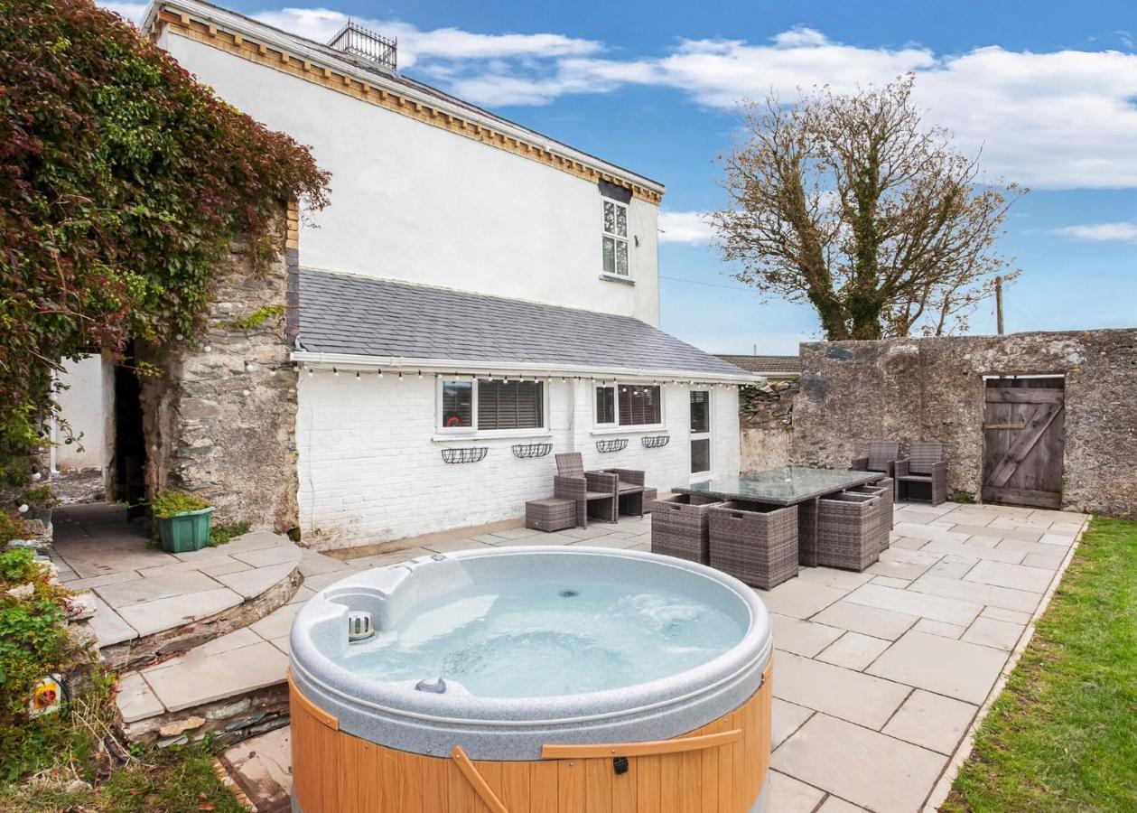 Bryn Mechell Llanfechell Exterior foto